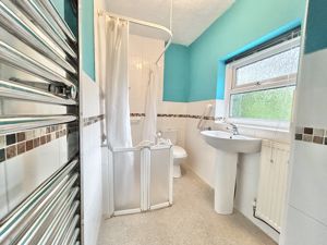 Photo 13- click for photo gallery